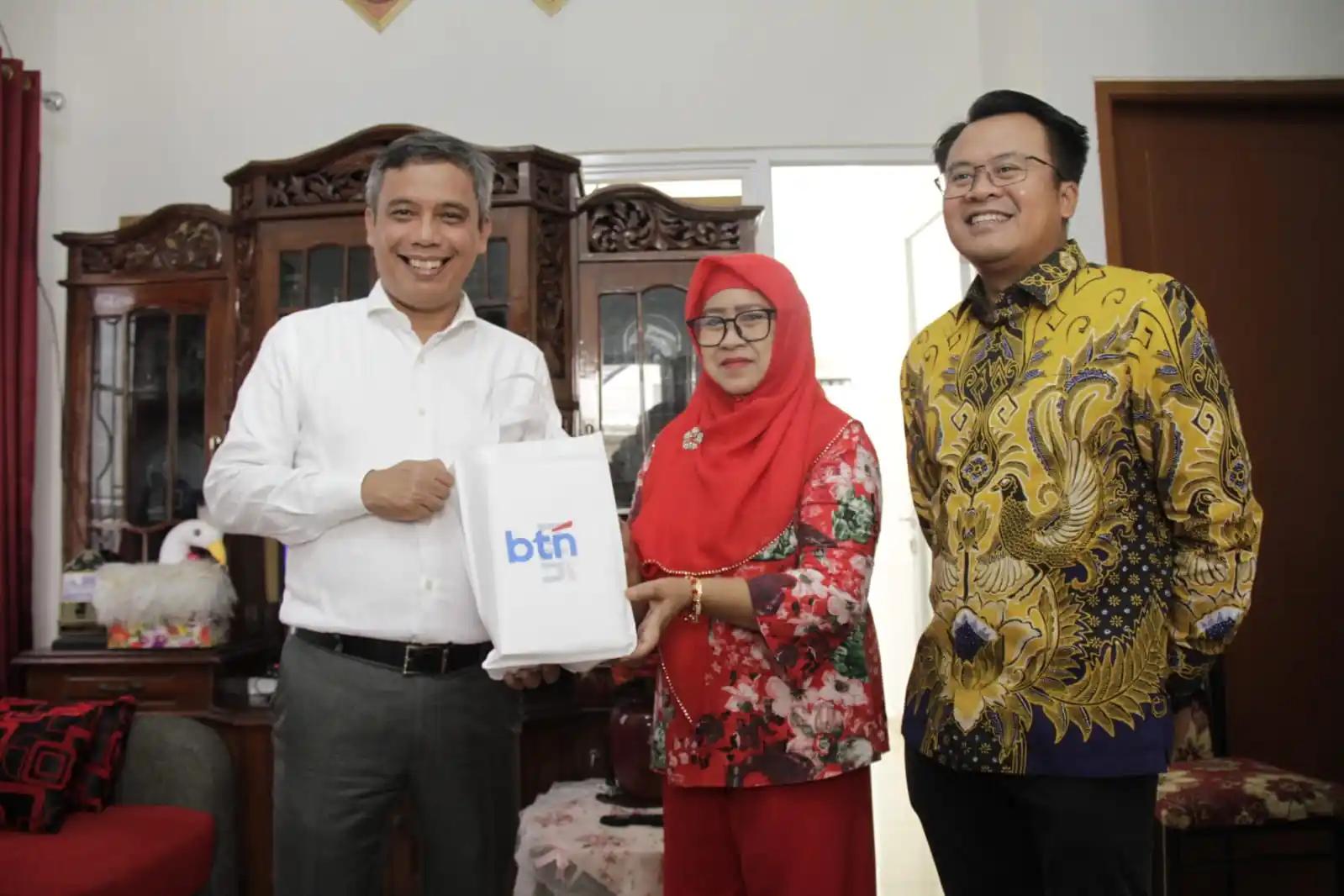 BTN berkunjung ke perumahan di Kabupaten Tangerang, Banten.