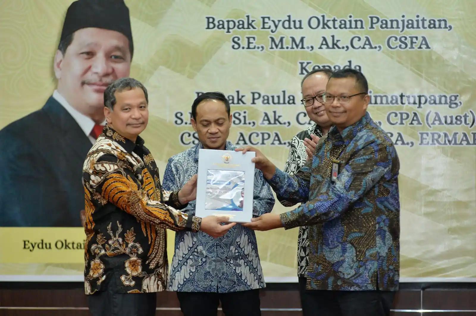 Bupati Asahan Hadiri Serah Terima Jabatan Kepala BPK Sumut