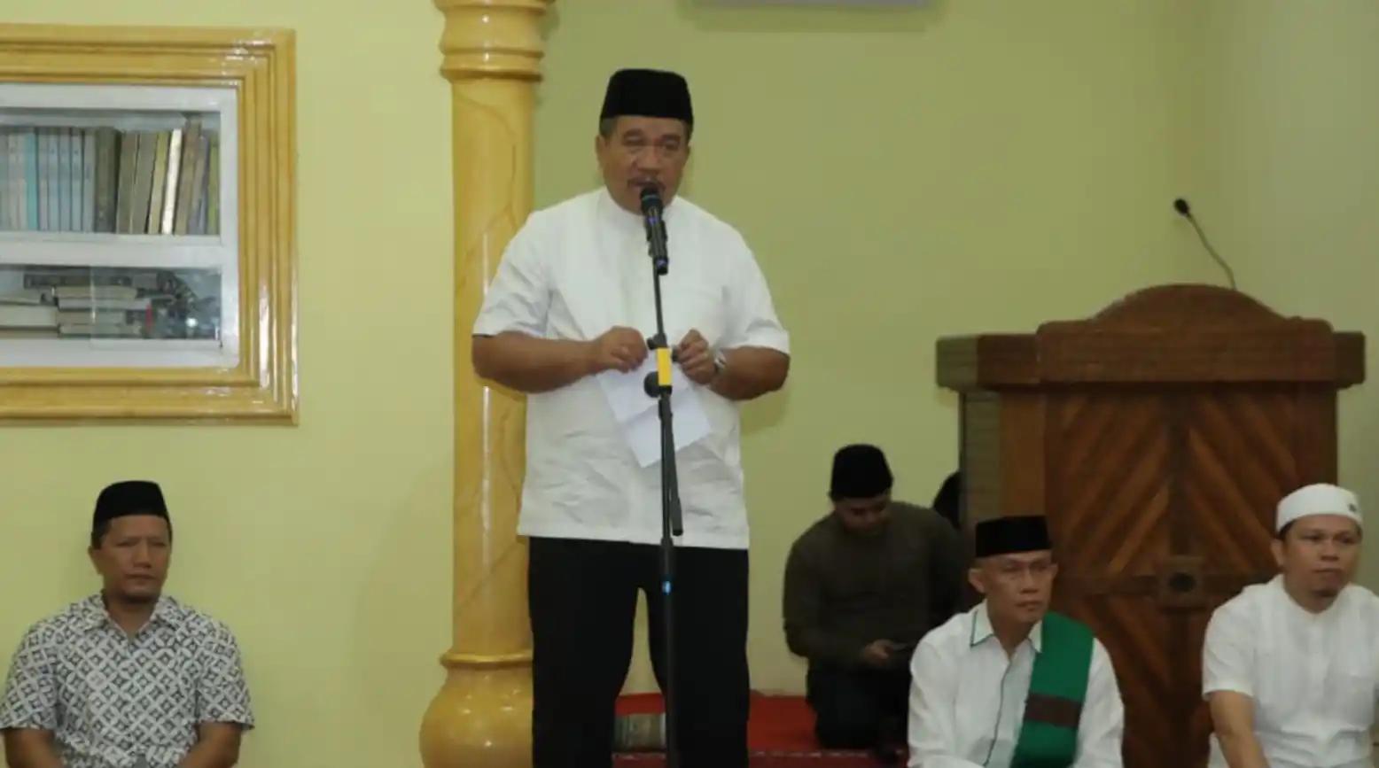 Bupati Asahan Taufik Zainal Abidin Siregar