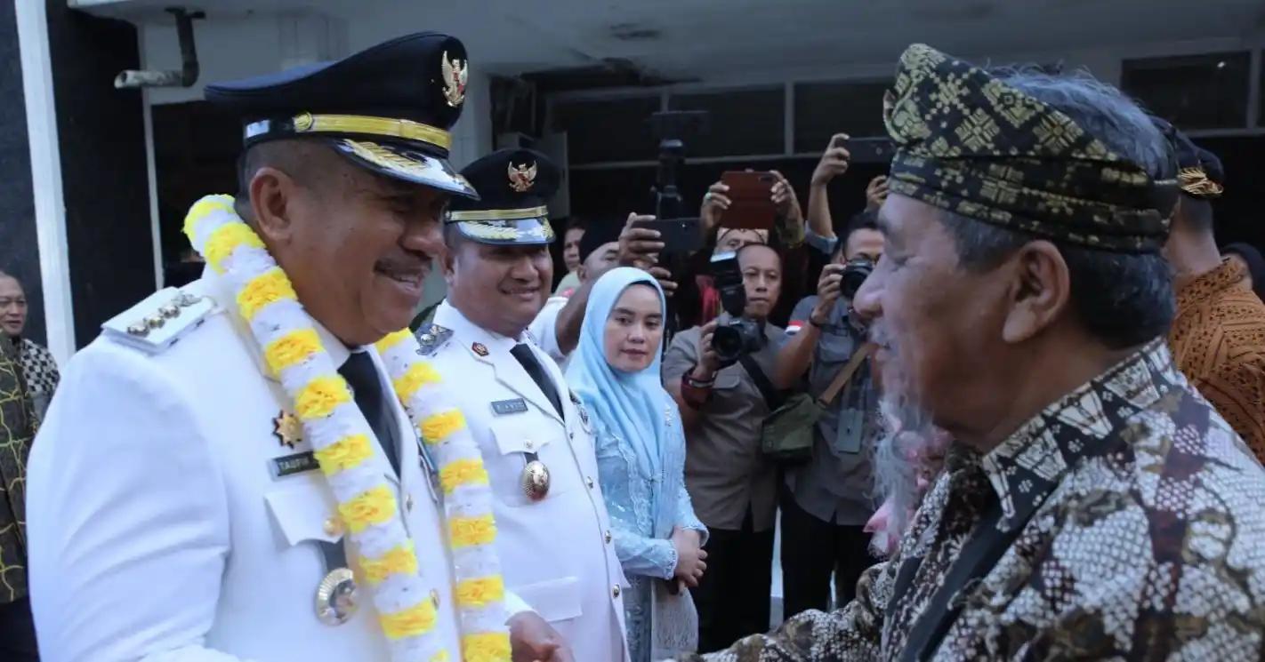 Bupati Asahan Taufik Zainal Abidin Siregar dan Wakil Bupati Asahan Rianto