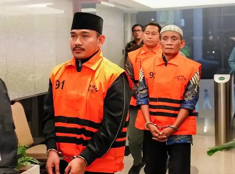 Bupati Bekasi Ade Kuswara