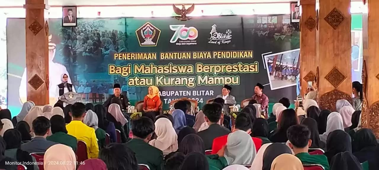 Bupati Blitar Rini Syarifah