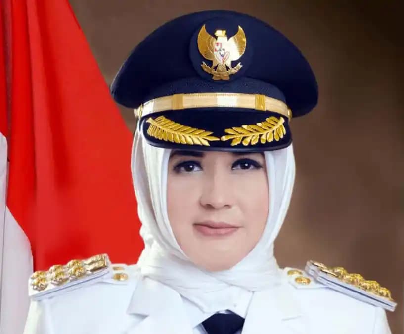 Bupati Pekalongan, Fadia Arafiq