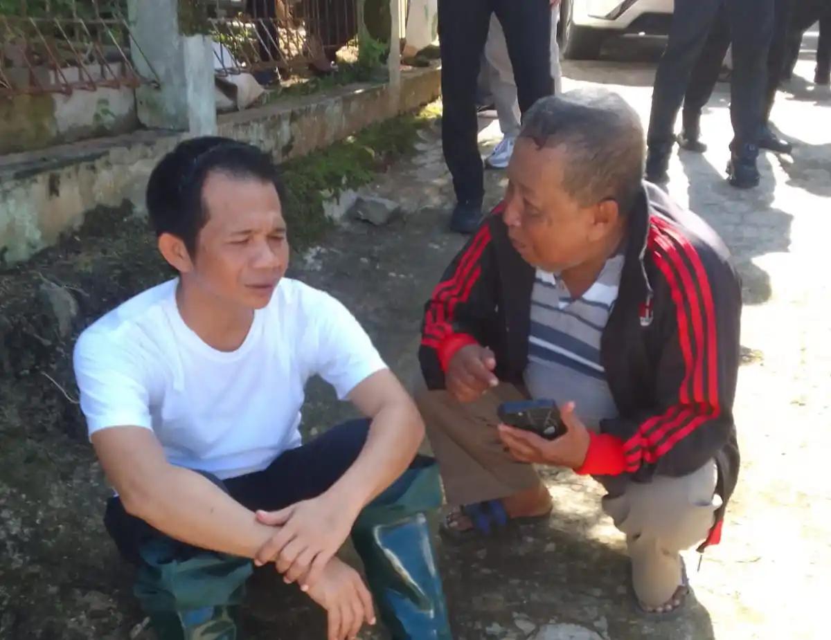 Bupati Purwakarta Saeful Bahri Binnjen saat di wawancara wartawan MI