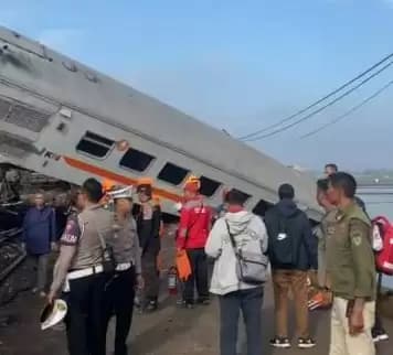 KAI dan KNKT Investigasi Penyebab Kecelakaan KA Bandung Raya vs KA Turangga di Cicalengka