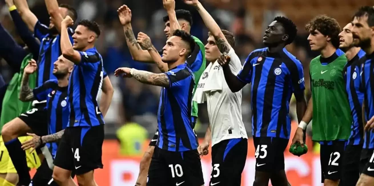 Inter Milan Rebut Puncak Klasemen Liga Italia