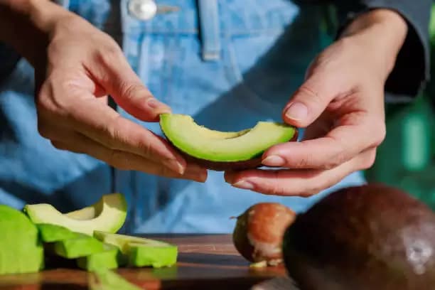Konsumsi Alpukat Bisa Tingkatkan Kualitas Diet Harian
