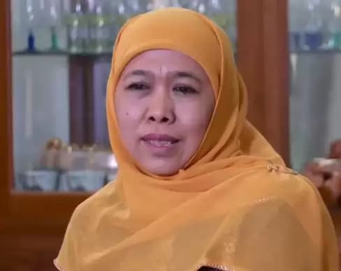Khofifah Maju Cagub Jatim 2024