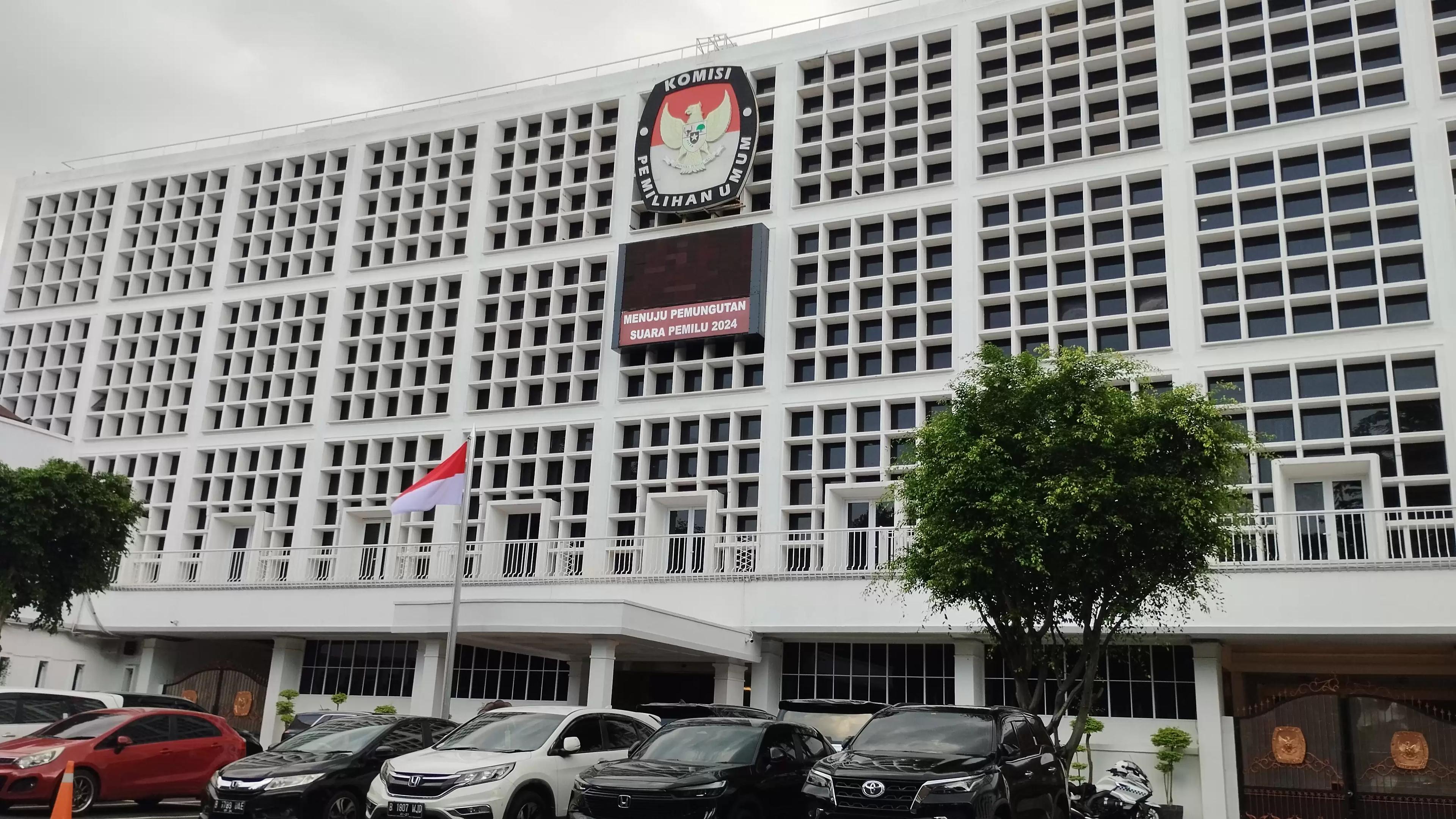 KPU Rampungkan Rekapitulasi Suara 31 Provinsi, Prabowo-Gibran Unggul di 29 Provinsi
