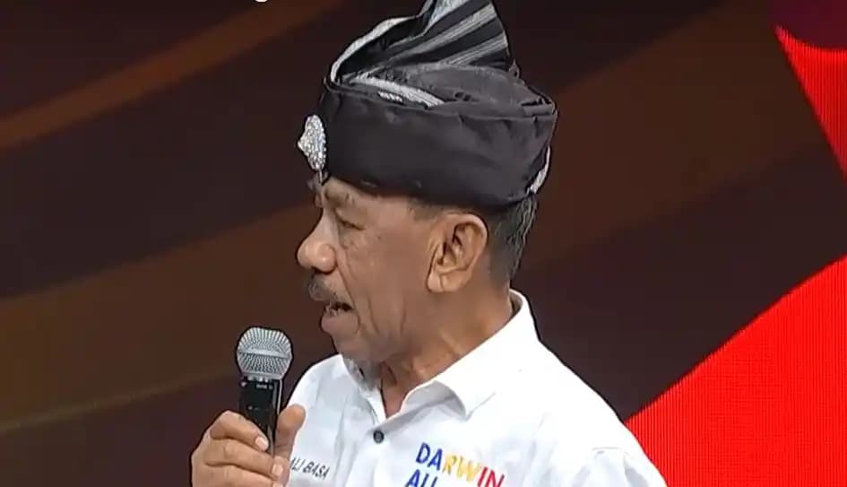 Cawabup Muna Barat Ali Basa