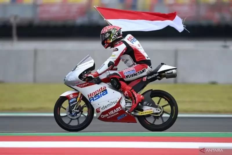 Naik Kelas, Pembalap Indonesia Nikmati Momen Terakhir di Moto3