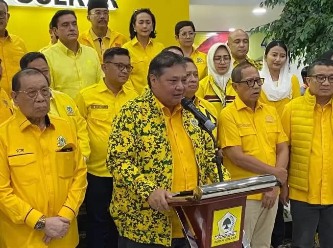 Airlangga sebut Jokowi sudah Merapat ke Golkar