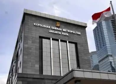 CERI akan Polisikan Dugaan KTP Ganda Direktur Telkomsel