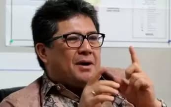 Hasto Absurd Menyalahkan Jokowi Gegara PPP Gagal ke Senayan