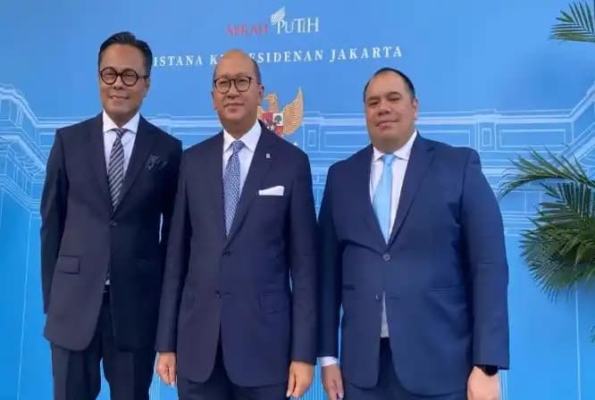 Chief Operating Officer (COO) Bidang Investasi Danantara, Pandu Patria Sjahrir (Kanan)