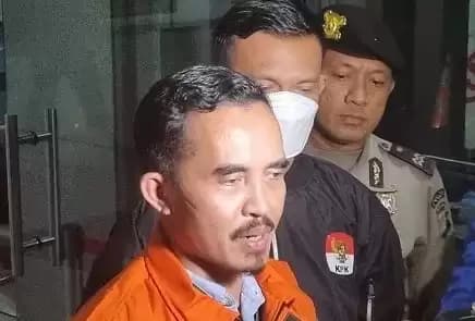 Jurus Bela Diri Eko Darmanto, Tersangka Gratifikasi