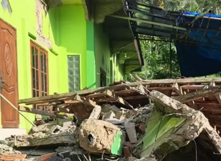 158 kali Gempa Guncang Bawean-Tuban, Ini Daftar Bangunan yang Terdampak