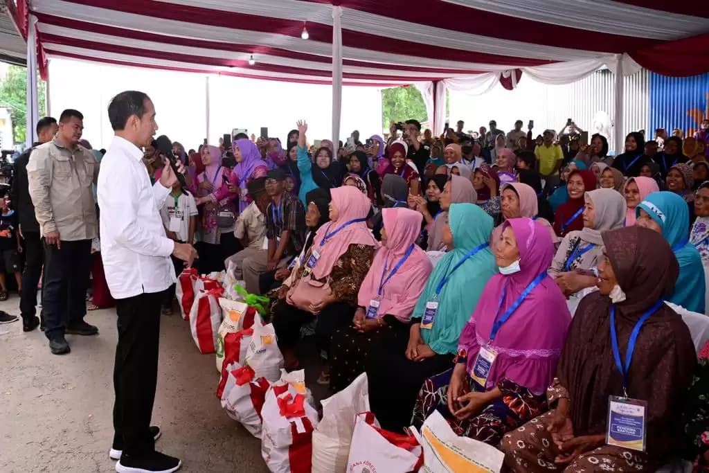 Takut Dikira Politisasi, Mulai Besok Bapanas Setop Penyaluran Bantuan Beras