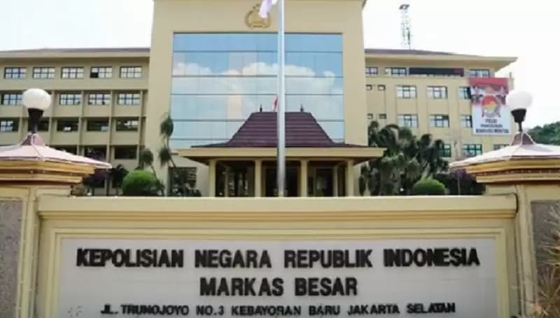 Mutasi Besar-besaran Kapolri, Ini Daftarnya!