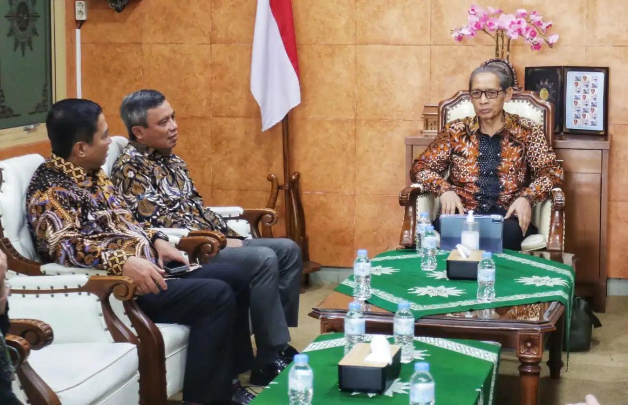 BTN Peduli Bersinergi dengan Muhammadiyah Salurkan Bantuan untuk Korban Banjir di Sumatera (Foto: Dok BTN)