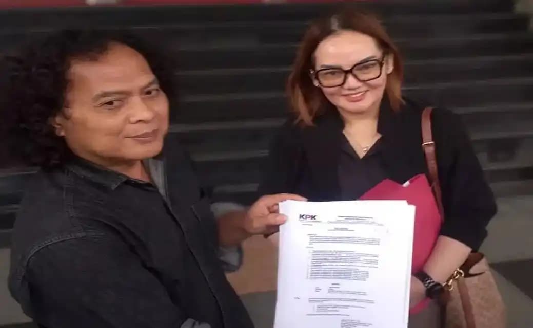Deolipa Yumara dan Linda Susanti