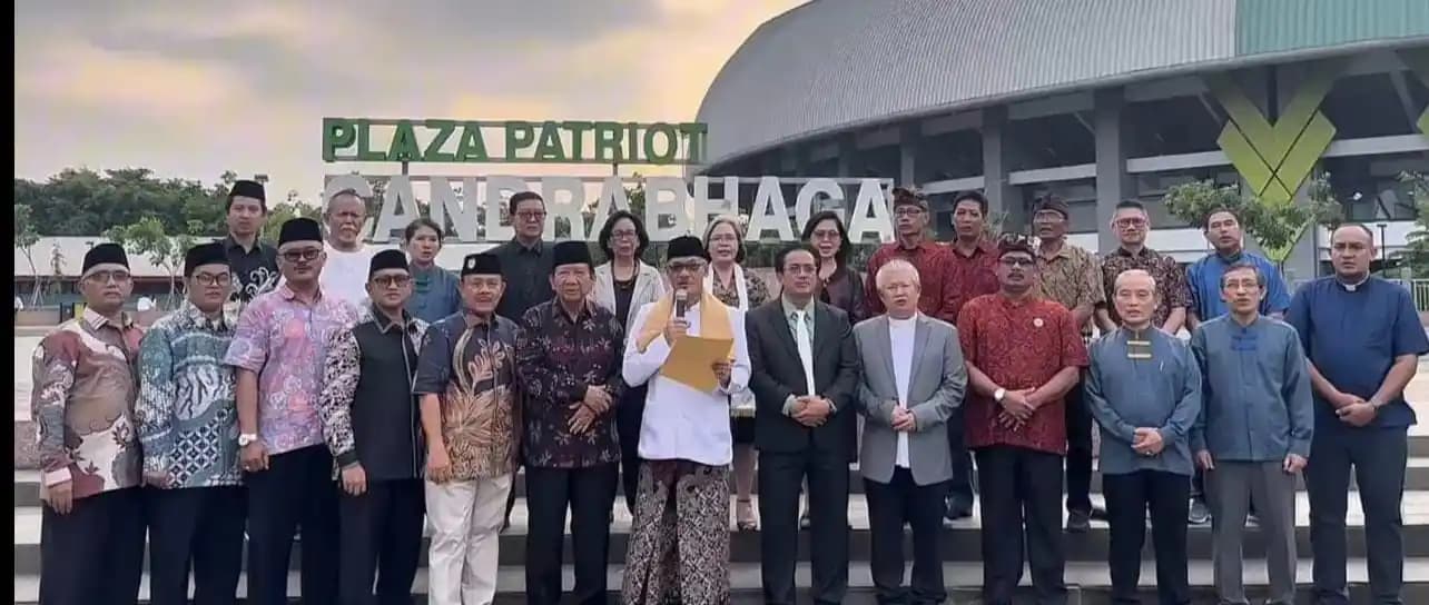 Detik-Detik Membacakan Pernyataan Sikap FKUB, Tokoh Masyarakat dan Ormas di Plaza Patriot Kota Bekasi