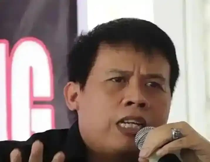 Direktur Eksekutif CBA, Uchok Sky Khadafi