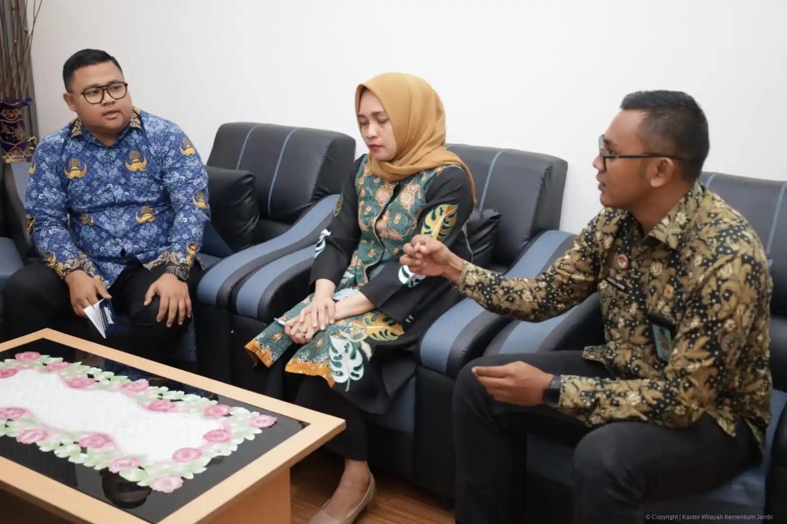 Disparbud Kota Jambi Gandeng Kemenkum, Dorong Perlindungan Hukum bagi Pelaku Ekraf