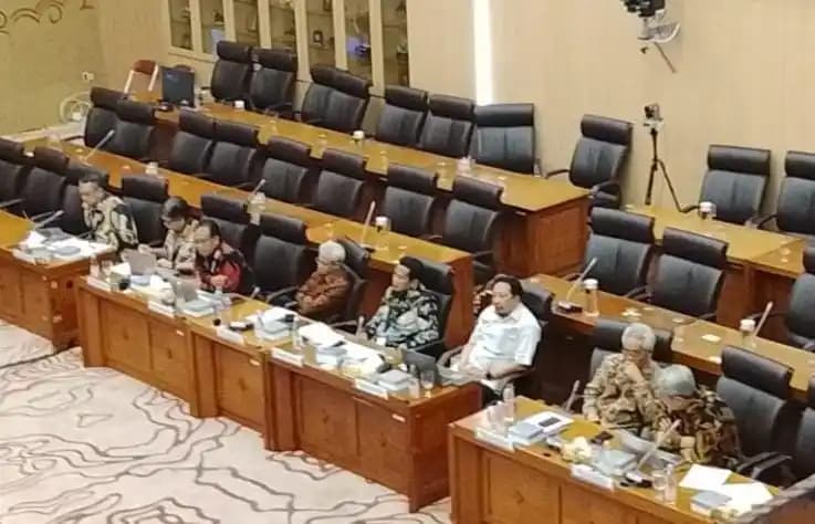 DPR Tetapkan 8 Anggota Baru DEN 2026-2030