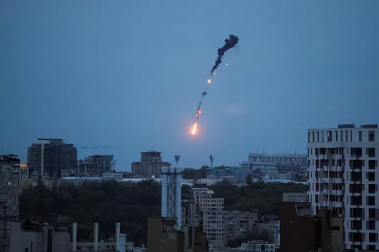 Ukraina: 18 dari 24 Drone Rusia Ditembak Jatuh