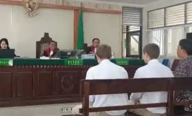 Dua WN Ukraina dituntut penjara seumur hidup