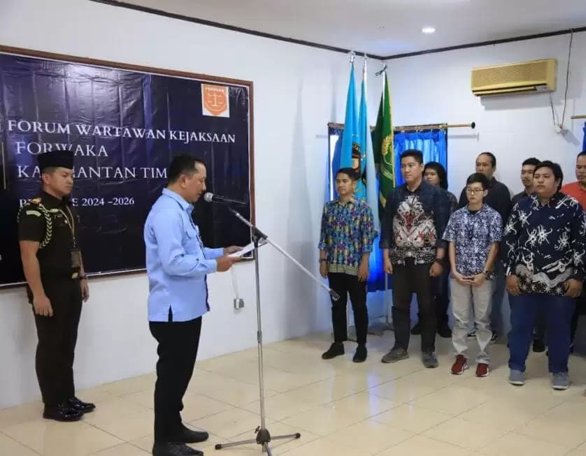 Kukuhkan Forwaka, Kajati Kaltim: Bukan untuk Mengatur-atur Wartawan