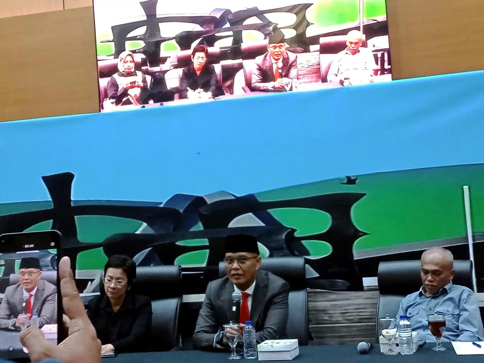 Suasana diskusi dialektika demokrasi (Foto: Dok MI/Jiani)