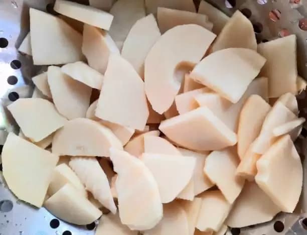 Konsumsi Rebung Bisa Turunkan Kolesterol Lho