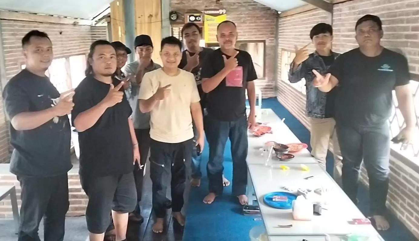Komunitas Penambang di Kecamatan Nglegok Dukung Prabowo- Gibran Menang Satu Putaran