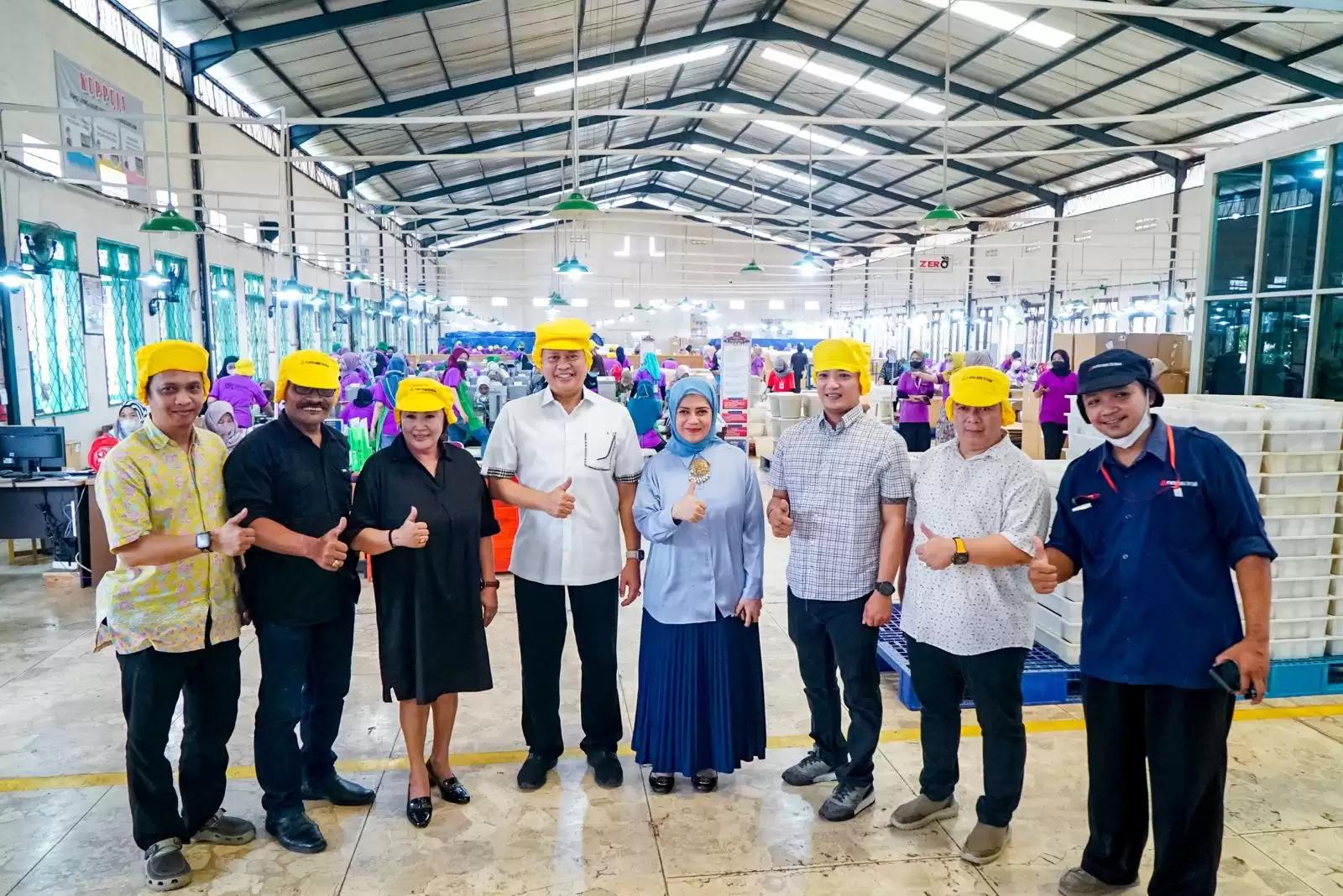Kunjungi Pabrik Rokok Sampoerna, Bamsoet Dorong Peningkatan Pemasukan Cukai Hasil Tembakau