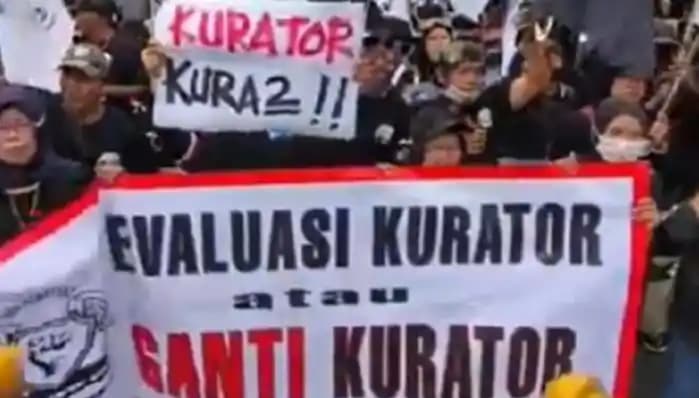 Eks Buruh Sritex Demo di PN Semarang