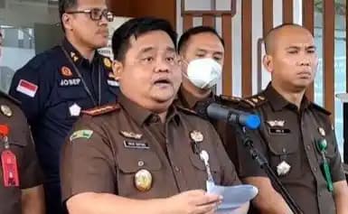Eks Kajari Jakarta Barat Iwan Ginting