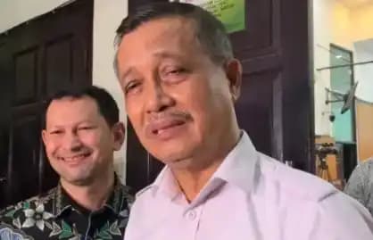 Eks Wakapolri Oegroseno