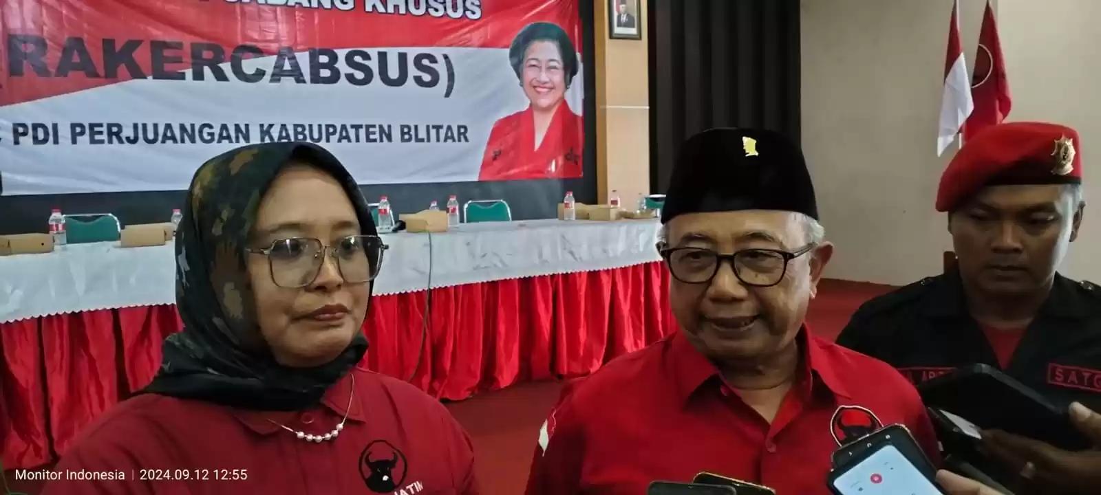 Erma Susanti dan Rijanto saat menyampaikan keterangan pers, usai kegiatan