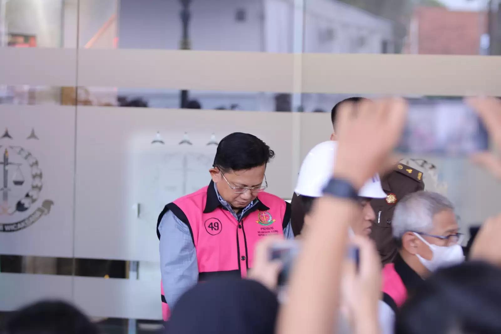 GM UBPPLM PT Antam diduga telah menyalahgunakan kewenangan