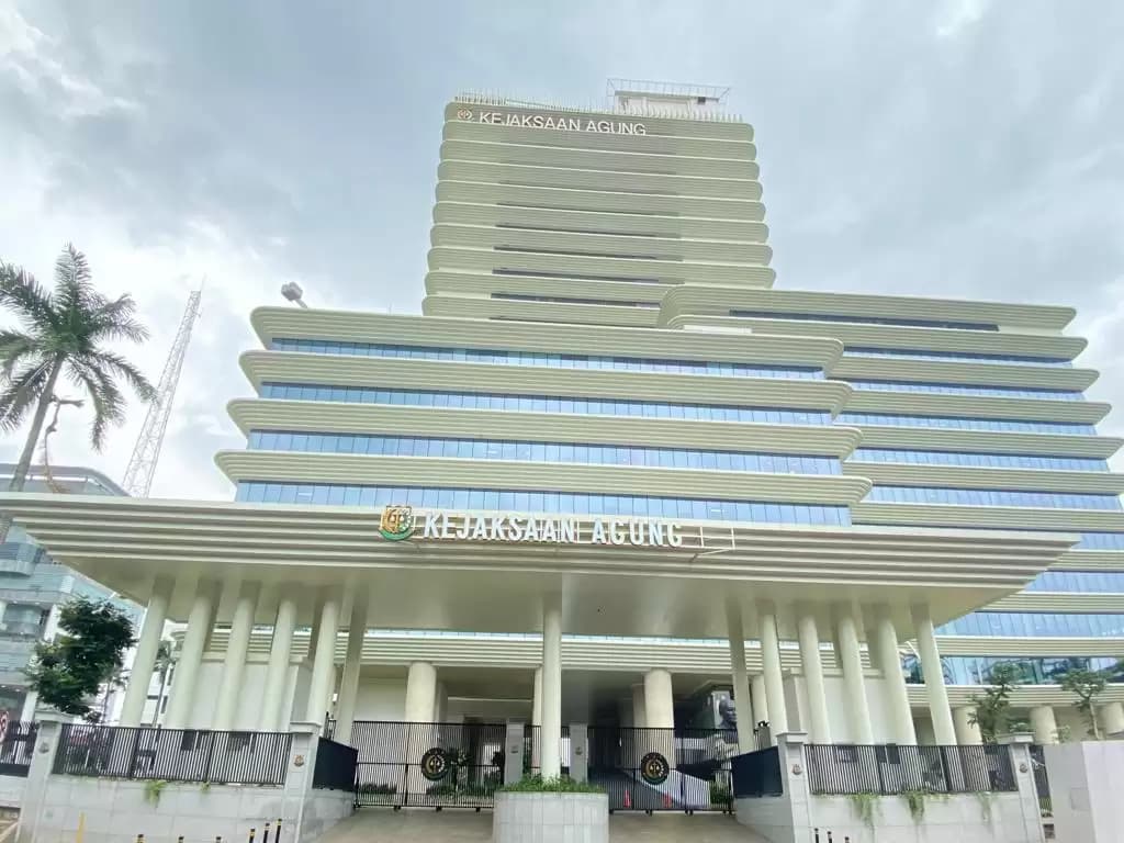 Pengusutan Korupsi Komoditas Emas Rp 47,1 T di Kejagung Lelet, Ketua KPK Nawawi Diminta Ambil Alih!