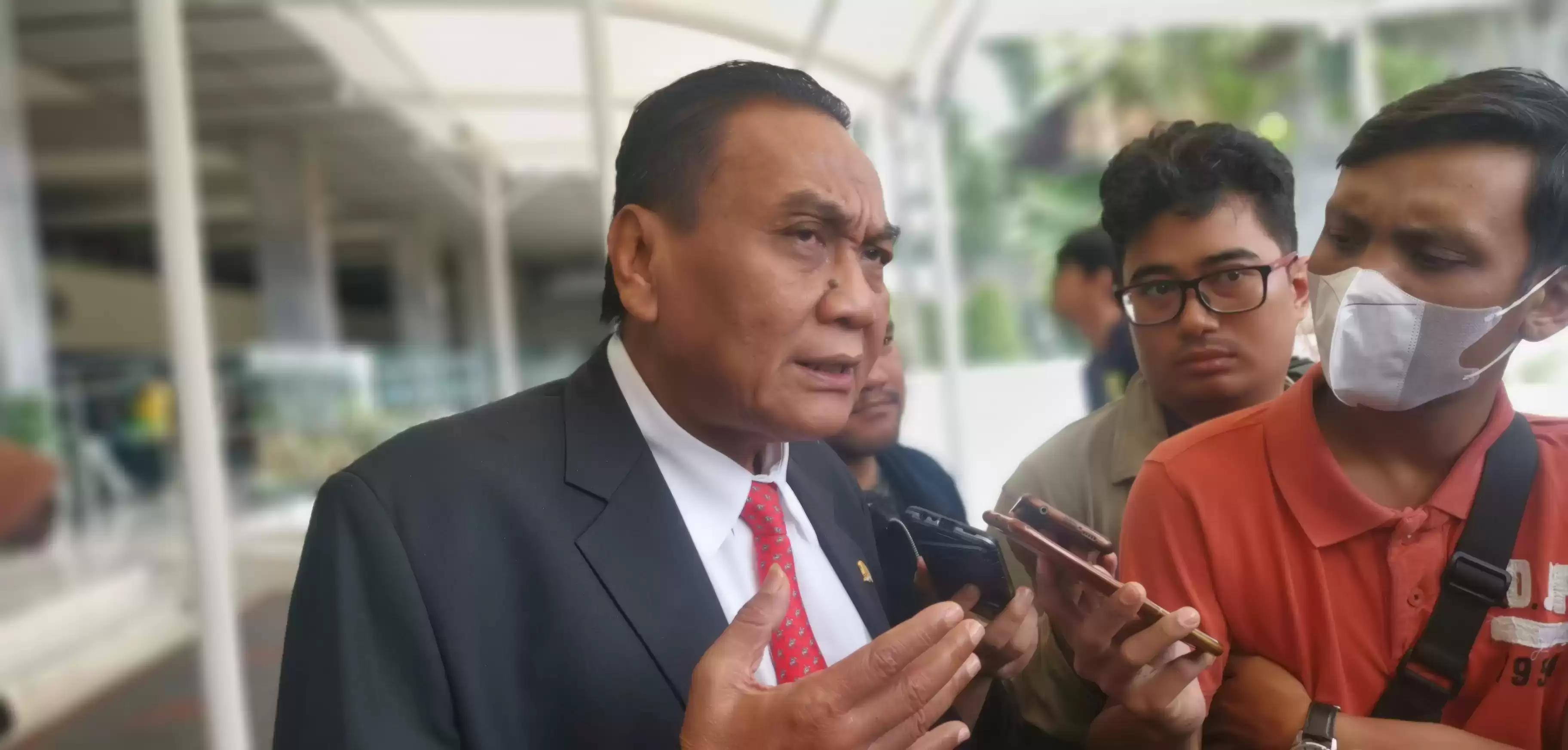 Enggan Tanggapi Pernyataan Ganjar Tolak Jadi Menteri, Bambang Pacul: Saya Bukan Komentator