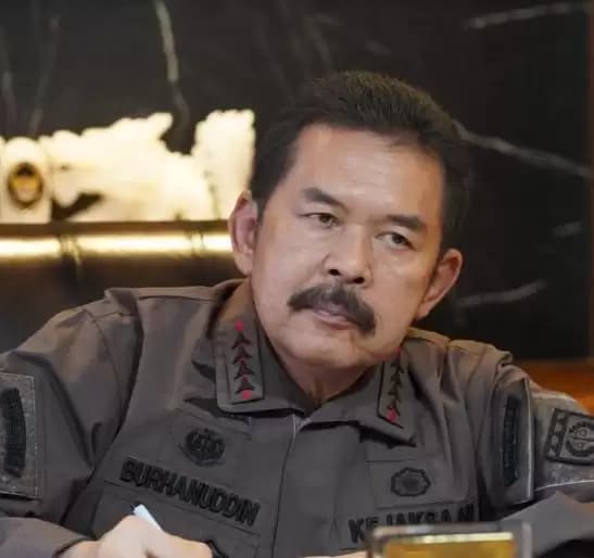 Ketegasan Jaksa Agung Benahi Korps Adhyaksa Membuatnya Kerap Disebut "Raja Tega"