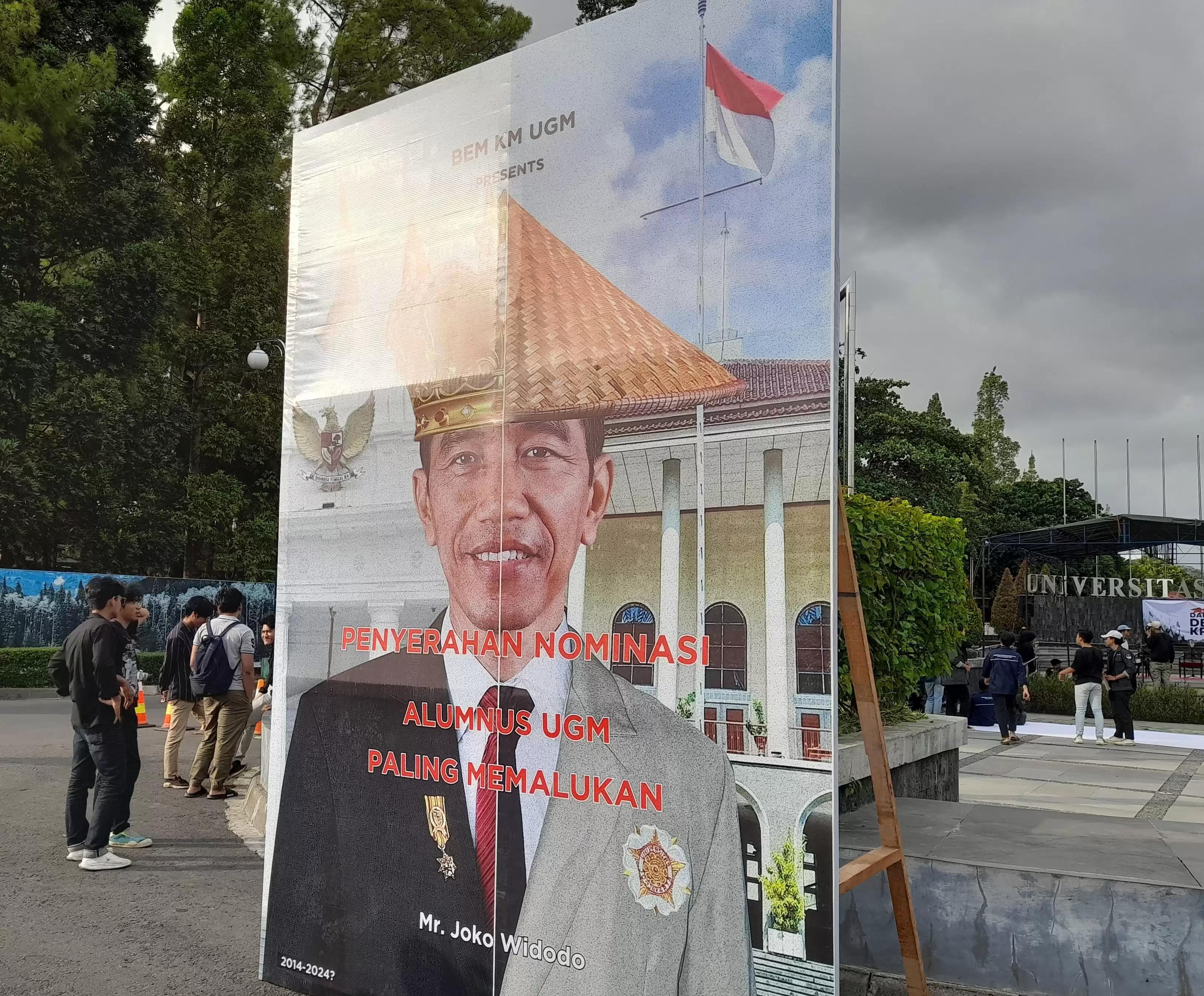 Nobatkan Joko Widodo Alumnus Paling Memalukan, BEM UGM: Bukan Orde Baru Tapi Kejamnya Sama
