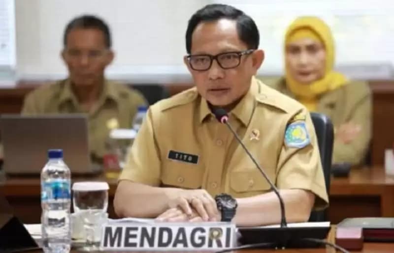 Mendagri Minta Pemda Bantu Beasiswa Keluarga Petugas Pemilu yang Meninggal