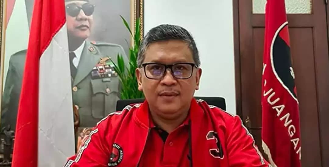 Hasto ke Joko Widodo: Politik ini Bukan Drama