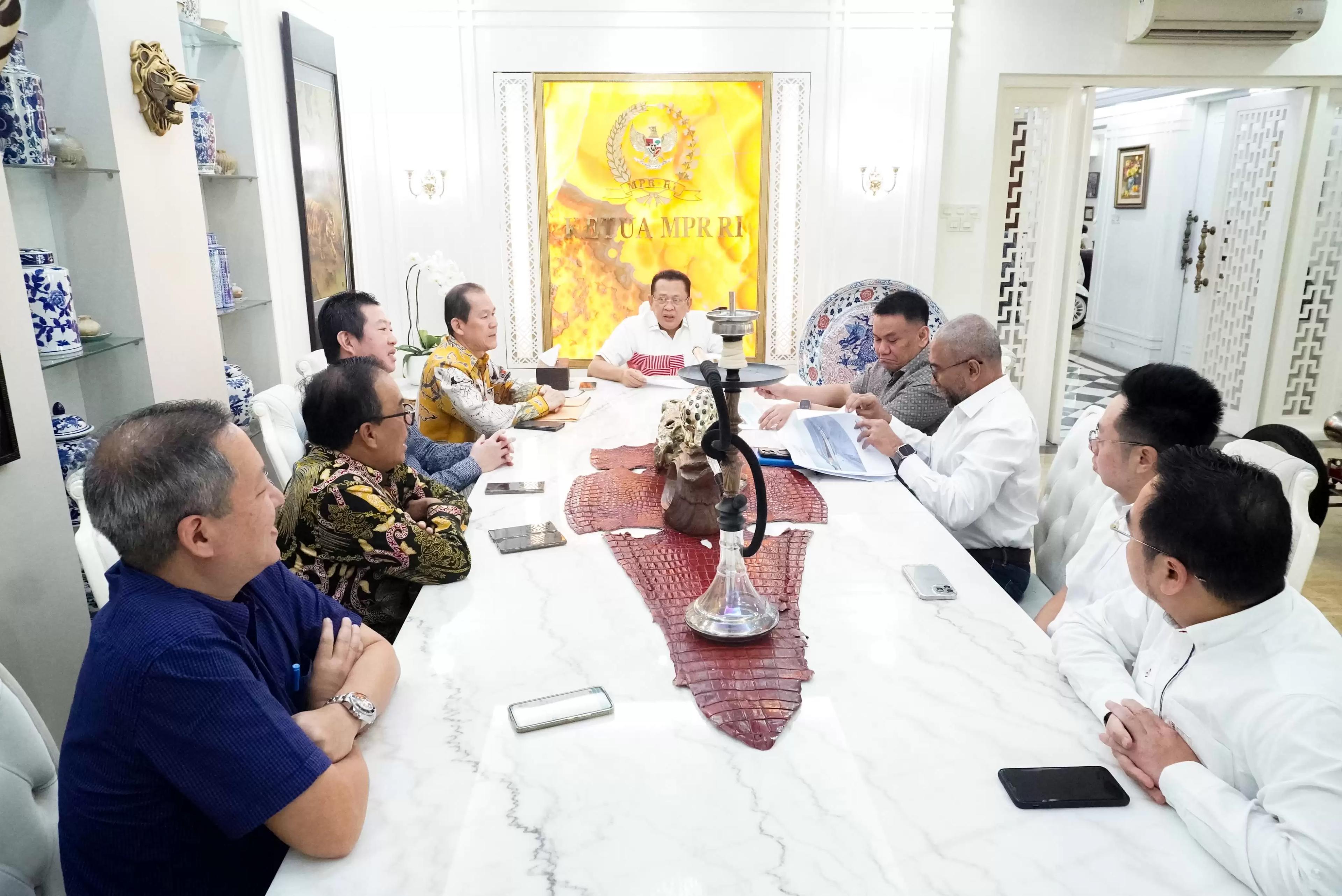 Bamsoet Dukung Pengembangan Pasar Modern Muara Karang