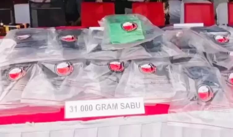 Foto Barang bukti narkoba jenis sabu-sabu