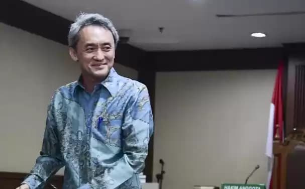 Foto Eks Petinggi Lippo Group Eddy Sindoro Mangkir